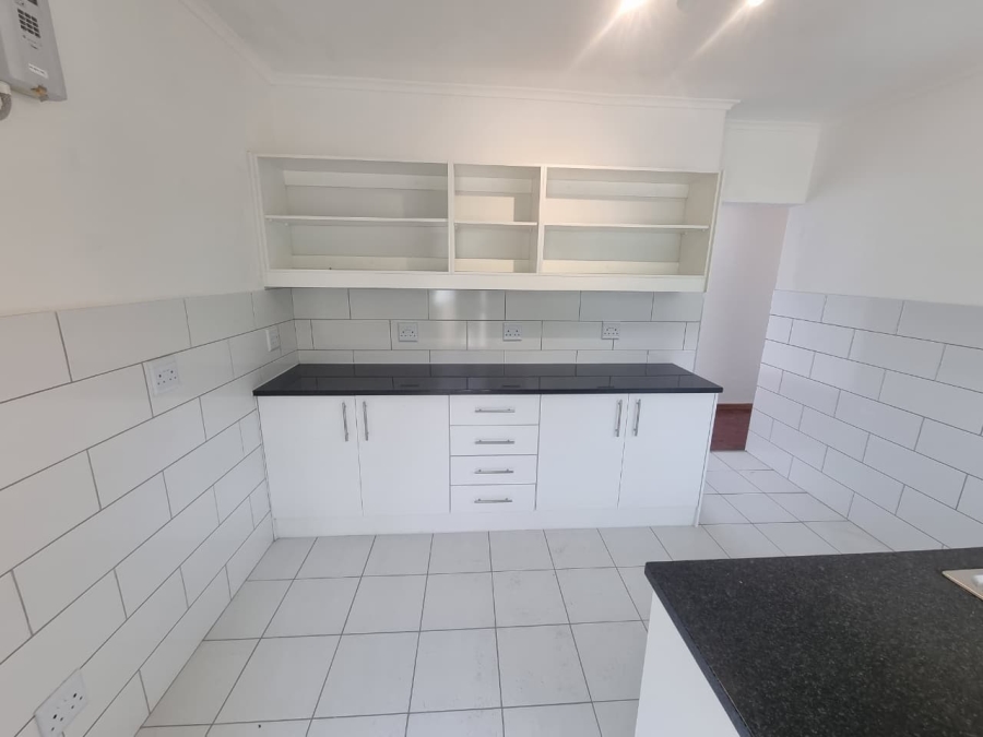 To Let 4 Bedroom Property for Rent in Camps Bay Western Cape